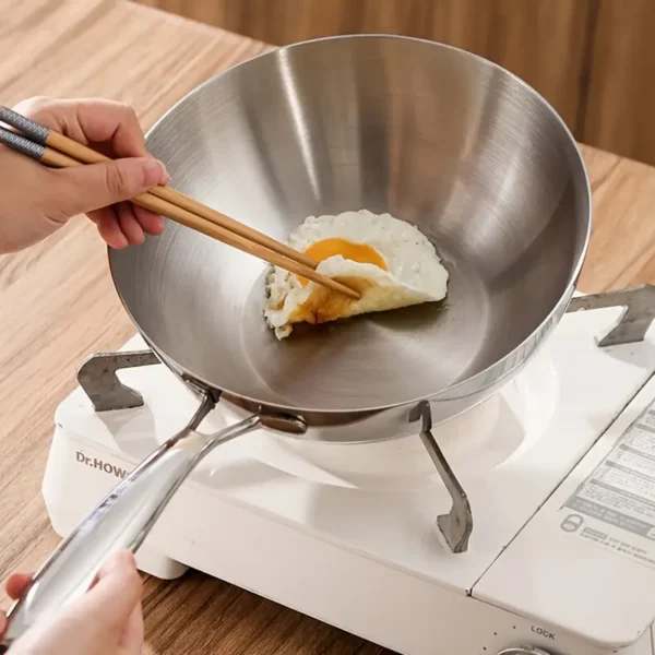 fad50a34-cb6a-4e0e-9d11-bf26413a02e1 YUMIPLUS 304 Stainless Steel 3-Layer Wok